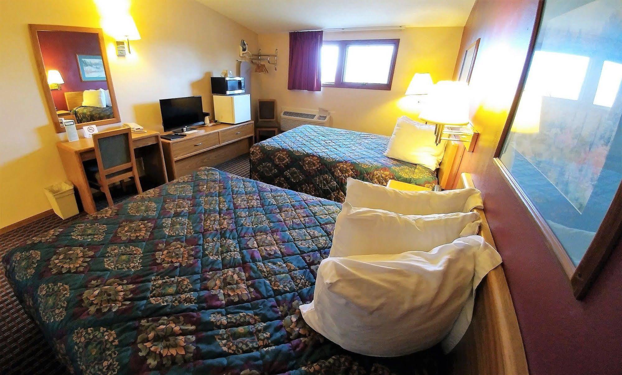 Red Carpet Inn - Windom Екстер'єр фото